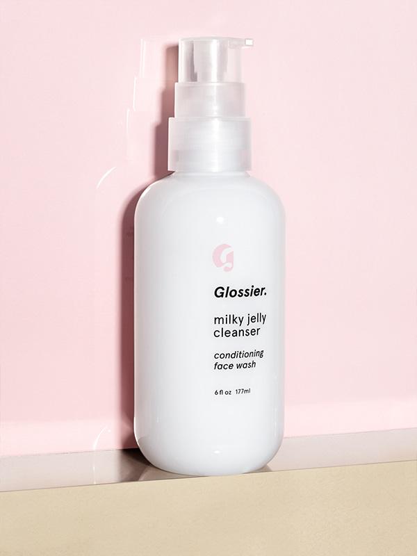 Milky Jelly Cleanser（グロッシアー）