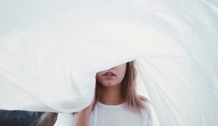 シャンプー後に髪がきしむ原因とは おすすめの対策方法3つ紹介 美容師が解説 Lala Magazine ララマガジン