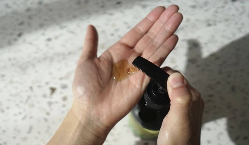 ヘマチンの知られざる効果とは?メリットとデメリットも美容師が解説
