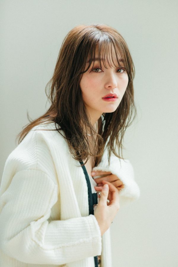 アンニュイ抜け感レイヤースタイル 銀座の美容室ドライブ フォーガーデン Drive For Garden スタイリスト一番合戦 彩のヘアスタイル 髪型 ヘアカタログ Lala ララ