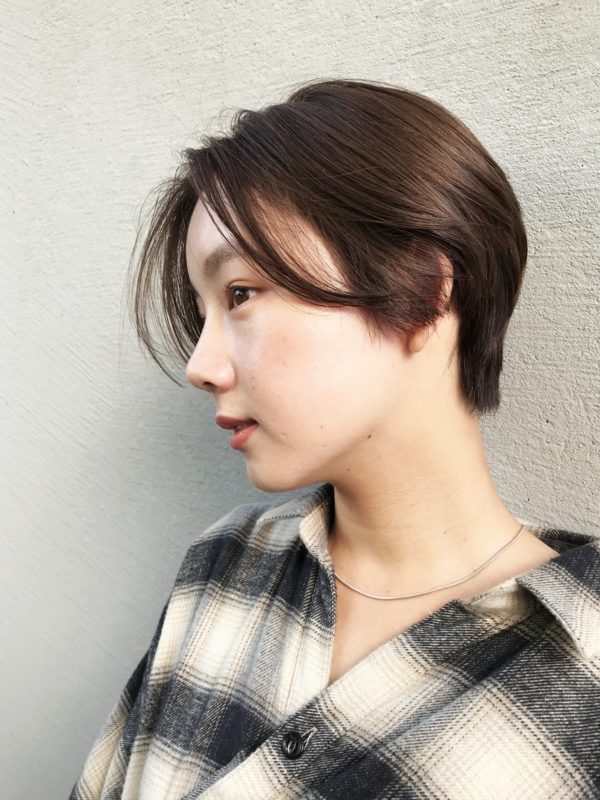 耳かけショート｜【JENO】堀江 昌樹のヘアスタイル・ヘアアレンジ・髪型 