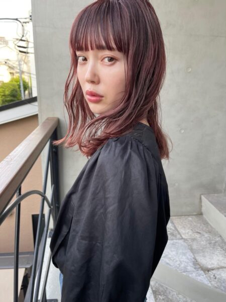 22年秋 ピンクアッシュの髪色 ヘアカラー Lala ララ ヘアカタログ